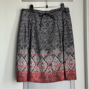 SANDWICH Black and Red Patterned Skirt